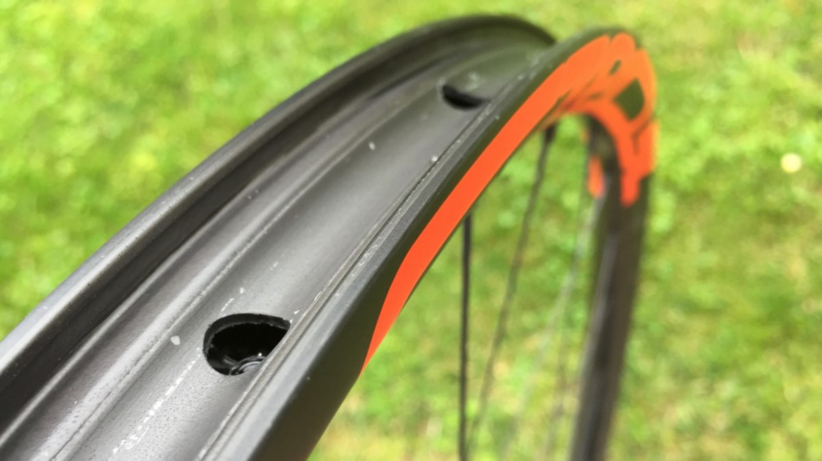 Comment installer Tubeless Bande adhésive pour jante